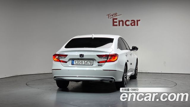 Honda Accord 2022 — photo 4