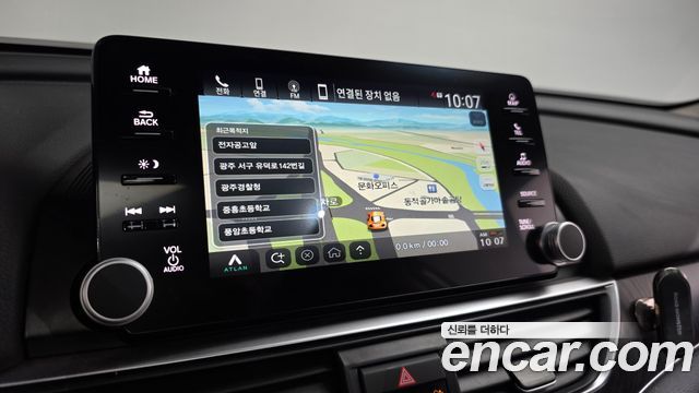 Honda Accord 2022 — photo 20