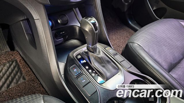 Hyundai Maxcruz 2015 — photo 12