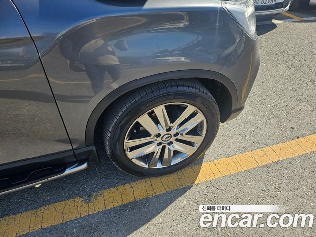 KG Mobility Rexton 2018 — photo 20