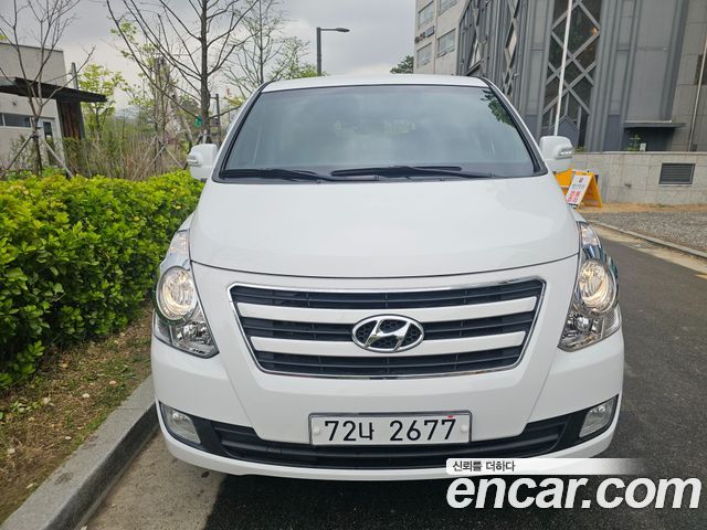 Hyundai Starex 2017 — photo 3
