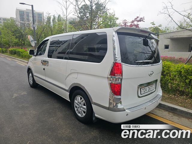 Hyundai Starex 2017 — photo 4