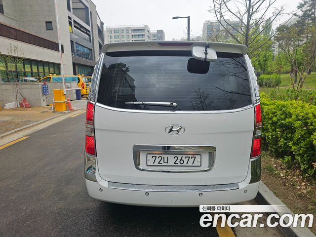 Hyundai Starex 2017 — photo 5