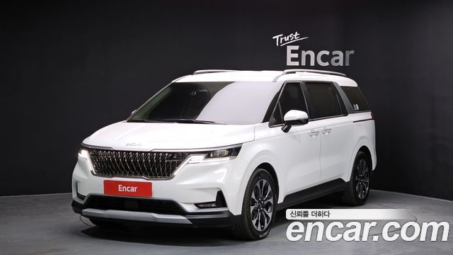 Kia Canival 2022 — photo 1