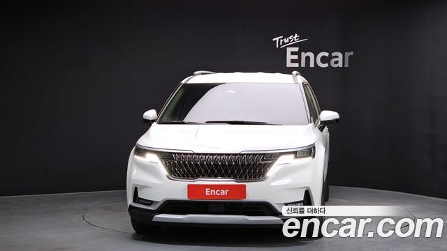 Kia Canival 2022 — photo 3