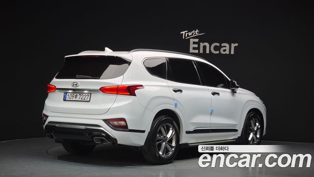 Hyundai Santafe 2019 — photo 2