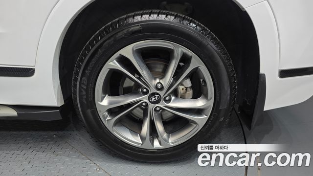 Hyundai Santafe 2019 — photo 7