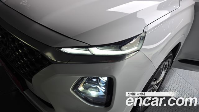 Hyundai Santafe 2019 — photo 8