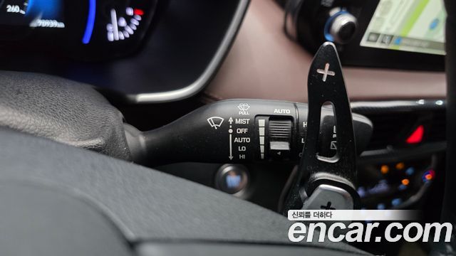 Hyundai Santafe 2019 — photo 28