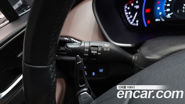 Hyundai Santafe 2019 — photo 34