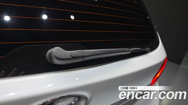 Hyundai Santafe 2019 — photo 35