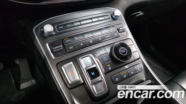 Hyundai Santafe 2021 — photo 9