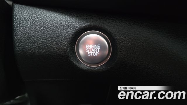 Hyundai Santafe 2021 — photo 17