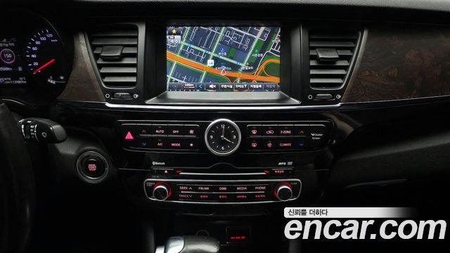 Kia K9 2013 — photo 15