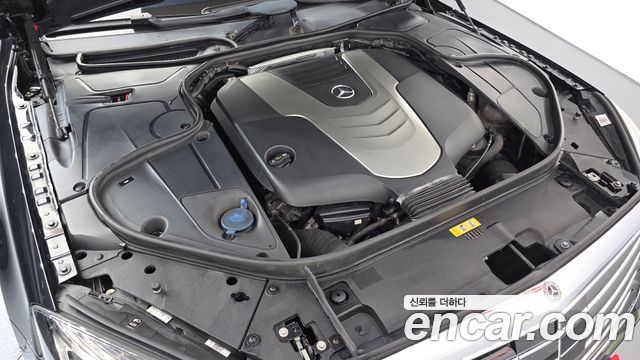 Mercedes-Benz S-Class 2016 — photo 6