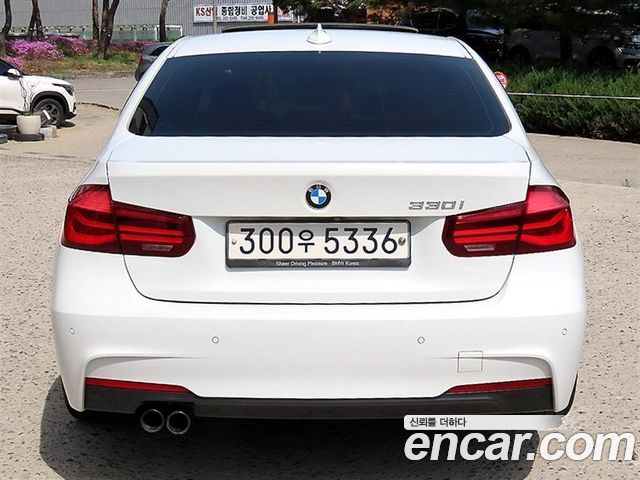 BMW 3-Series 2018 — photo 4