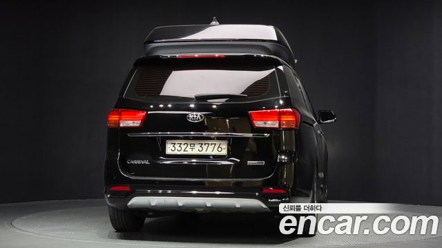 Kia Canival 2019 — photo 4