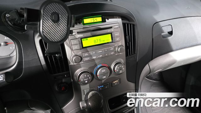 Hyundai Starex 2012 — photo 14