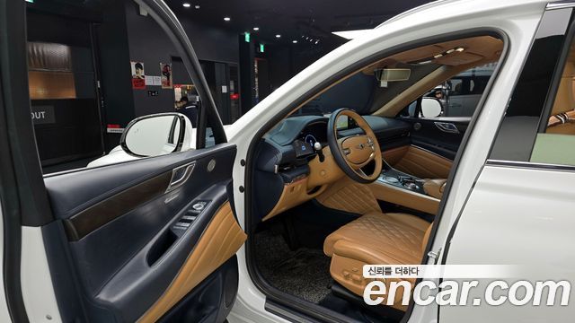 Genesis GV80 2020 — photo 13