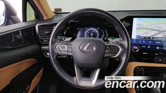 Lexus NX 2023 — photo 19