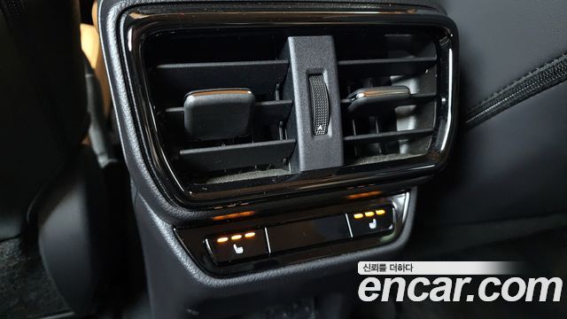 Lexus NX 2023 — photo 25