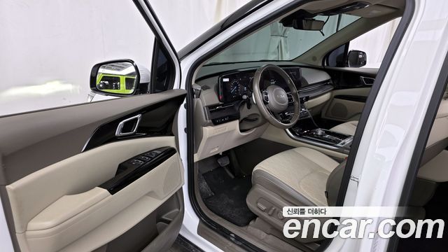 Kia Canival 2022 — photo 13