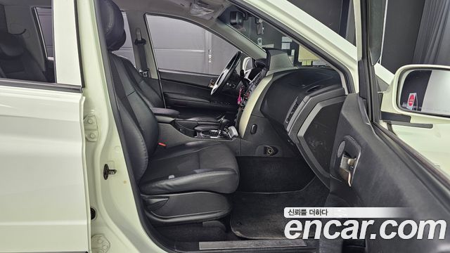 KG Mobility KORANDO 2014 — photo 12