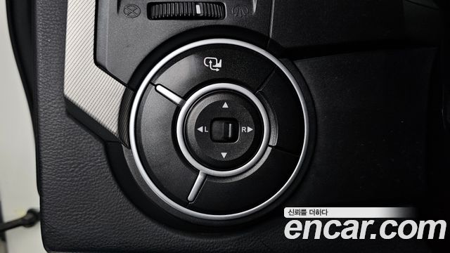 KG Mobility KORANDO 2014 — photo 13