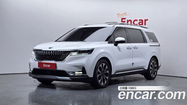 Kia Canival 2021 — photo 1