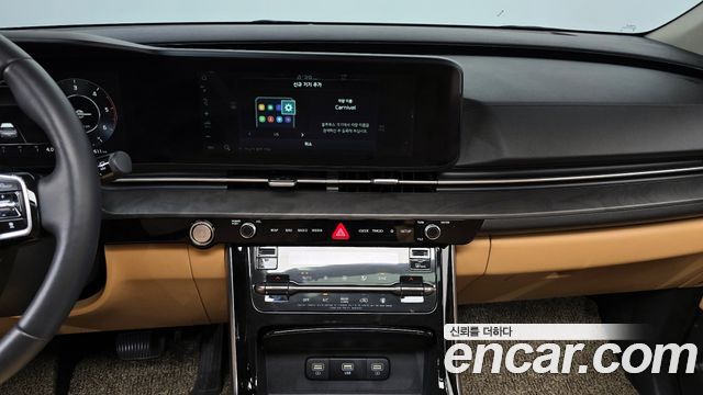 Kia Canival 2021 — photo 13