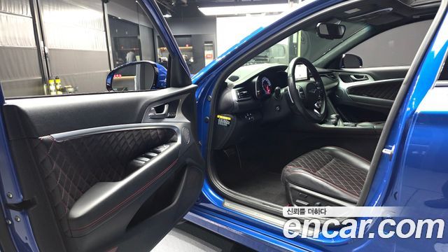 Genesis G70 2018 — photo 13