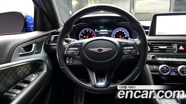 Genesis G70 2018 — photo 19