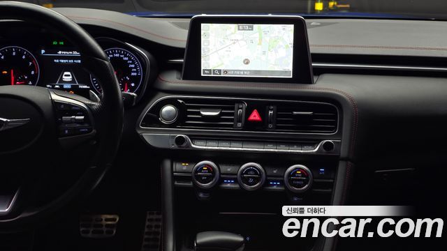 Genesis G70 2018 — photo 21
