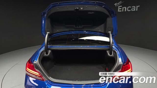 Genesis G70 2018 — photo 26