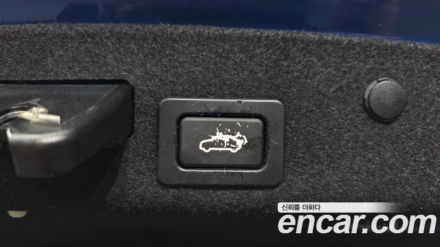 Genesis G70 2018 — photo 27