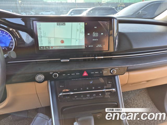 Kia Canival 2021 — photo 12