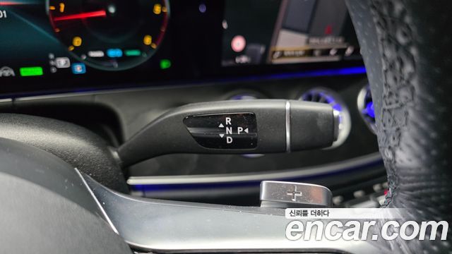 Mercedes-Benz CLS-Class 2022 — photo 12