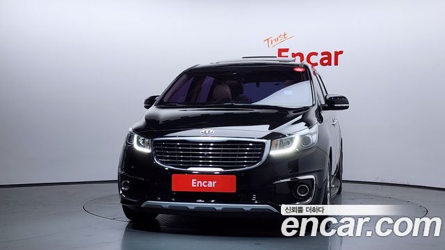 Kia Canival 2017 — photo 3