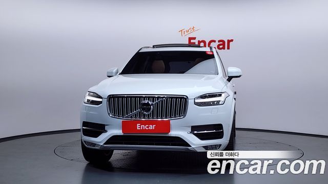 Volvo XC90 2019 — photo 3