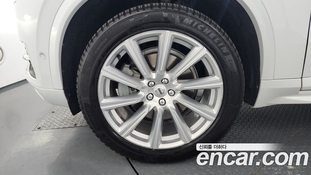 Volvo XC90 2019 — photo 5