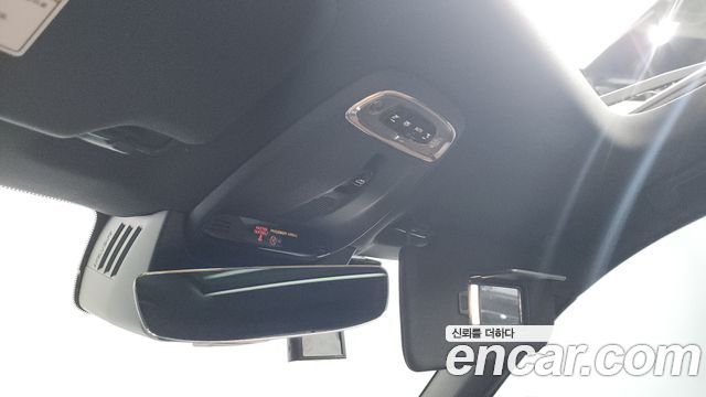 Volvo XC90 2019 — photo 28