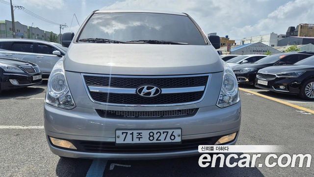 Hyundai Starex 2016 — photo 1