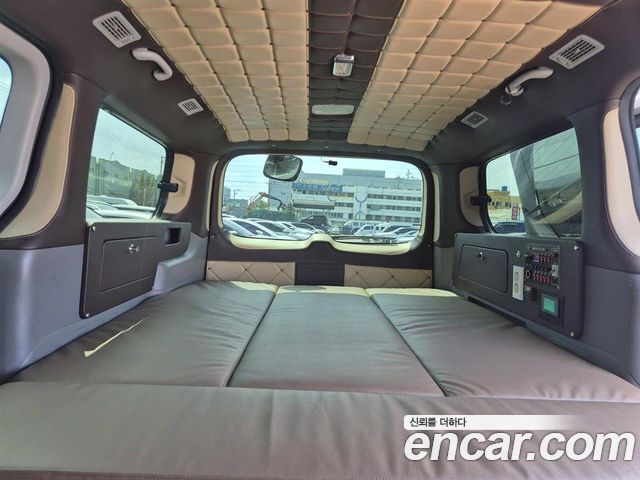 Hyundai Starex 2016 — photo 13