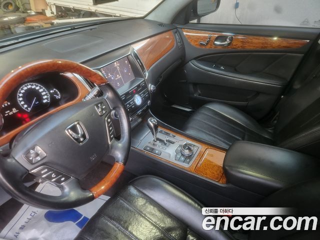 Hyundai Equus 2010 — photo 10