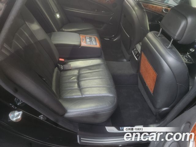 Hyundai Equus 2010 — photo 16