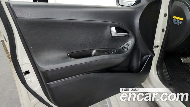 Kia morning 2013 — photo 14