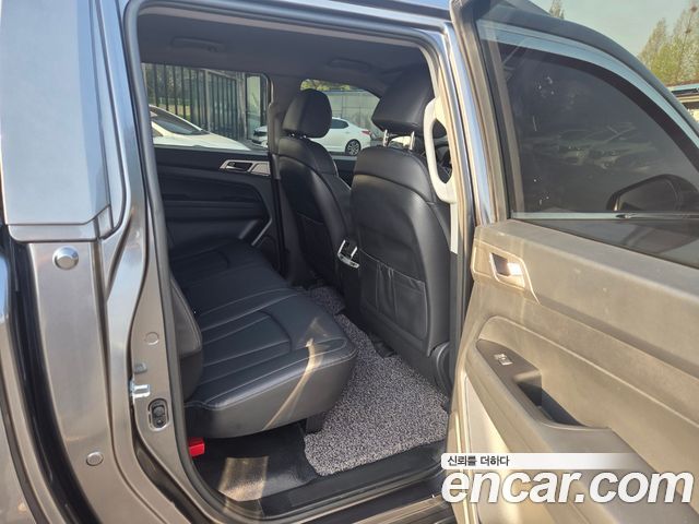 KG Mobility Rexton 2019 — photo 12