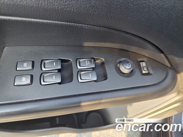 KG Mobility Rexton 2019 — photo 19