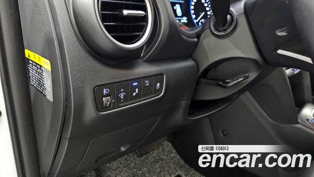 Hyundai Kona 2018 — photo 22