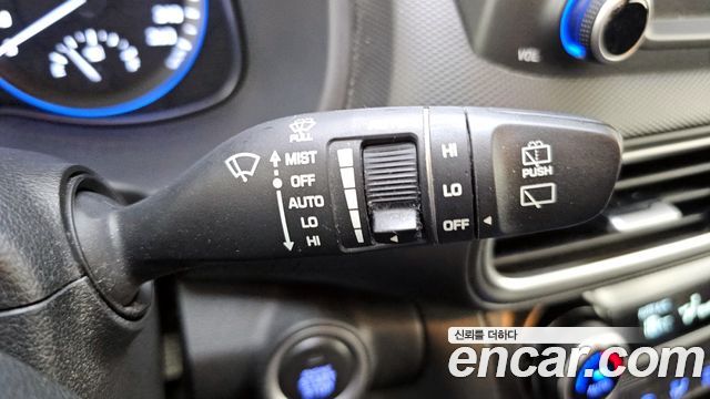 Hyundai Kona 2018 — photo 23